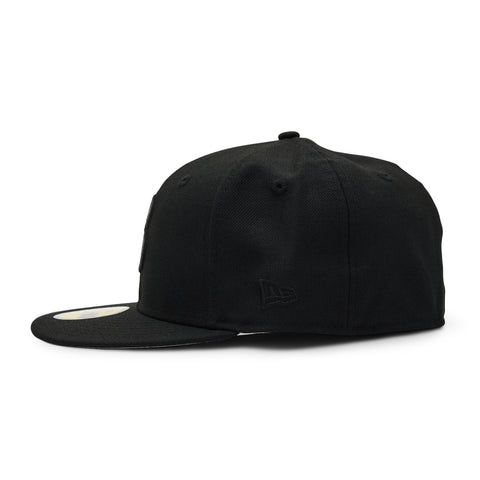 Better™ Gift Shop - "B" 5950 - Black/Black New Era Fitted