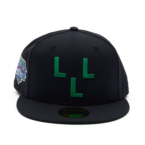 Better™Gift Shop/Earl Sweatshirt - "Live Laugh Love" 5950 Navy/Kelly Green New Era Fitted