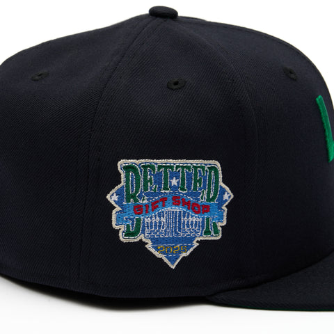 Better™Gift Shop/Earl Sweatshirt - "Live Laugh Love" 5950 Navy/Kelly Green New Era Fitted