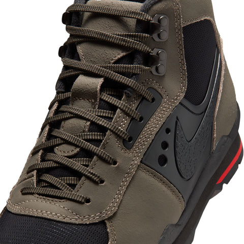 Nike - Baltoro "OLIVE KHAKI/BLACK-UNIVERSITY RED"