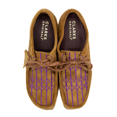 Better™️ Gift Shop / Clarks® Originals - "Gate" Re-Purposed Cola Wallabees