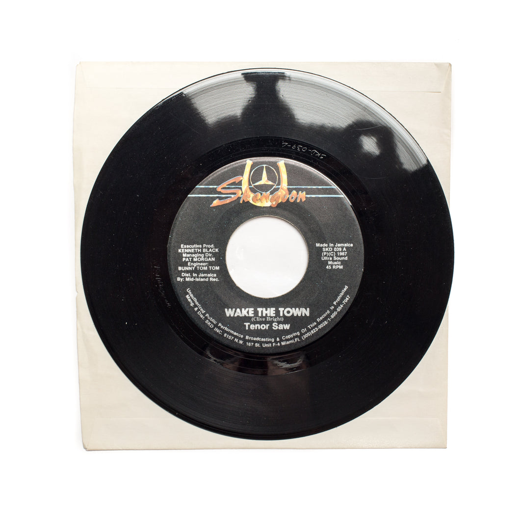 Tenor Saw - Wake The Town 7